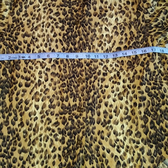 Liz Wear Leopard Print Long Sleeve Size P - Picture 6 of 6